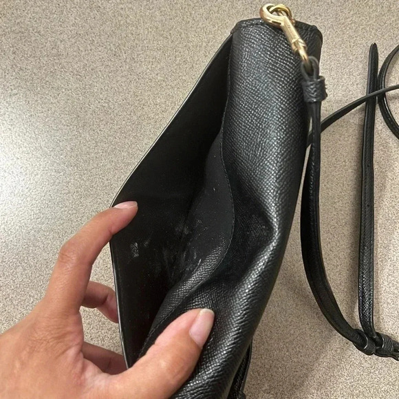 Coach Twist Lock - Picture 11 of 15